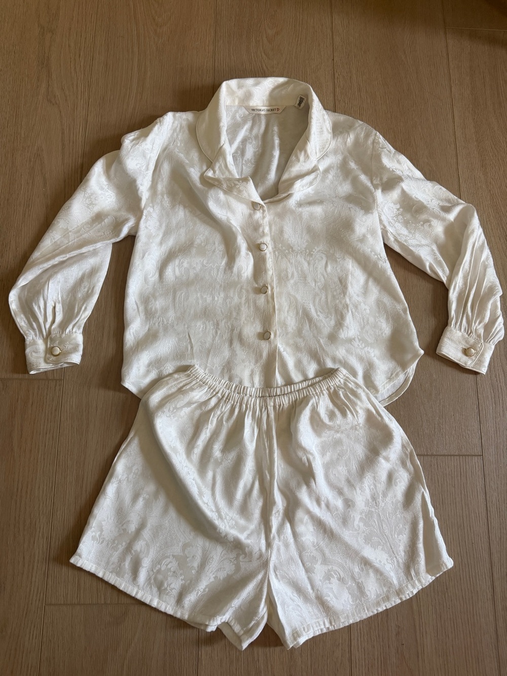 Vtg Victoria's Secret pajama set jacquard fabric short pants ivory size Xs